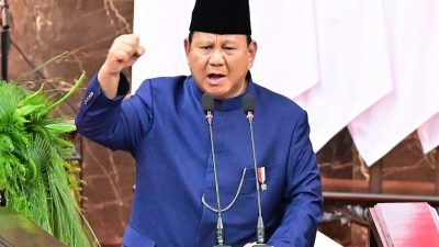 Prabowo Janjikan TV Canggih Setiap Sekolah di Indonesia